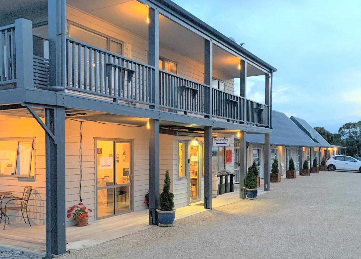 Collingwood Park Motel Exterior foto